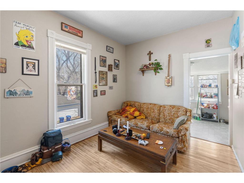 2048 Carroll Avenue Saint Paul MN 55104 7053661 image14