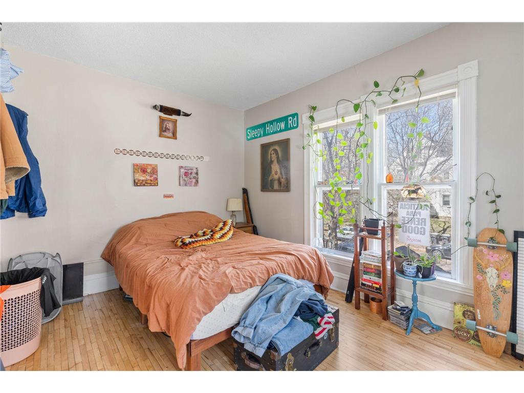 2048 Carroll Avenue Saint Paul MN 55104 7053661 image16
