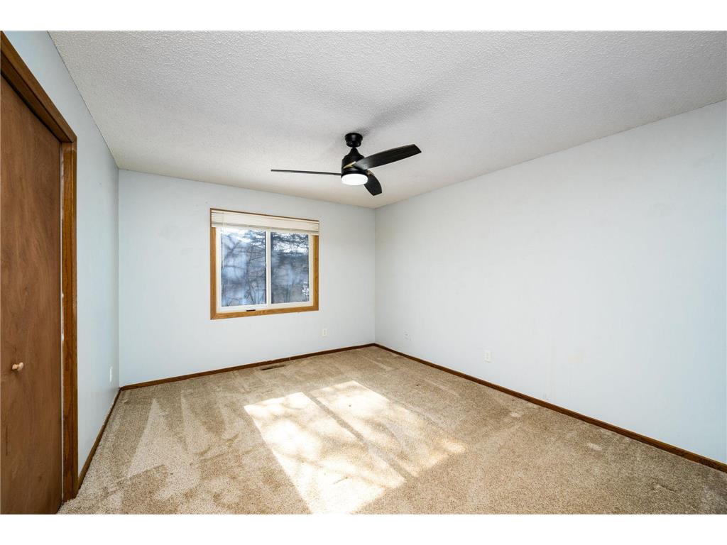 2048 Kings Road Eagan MN 55122 7026364 image10