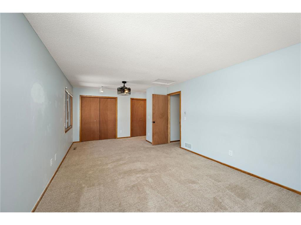 2048 Kings Road Eagan MN 55122 7026364 image13