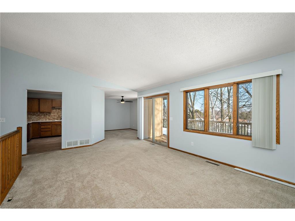 2048 Kings Road Eagan MN 55122 7026364 image4
