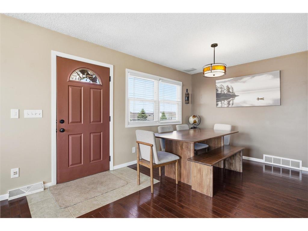 20483 Hamburg Avenue Lakeville MN 55044 7054909 image10