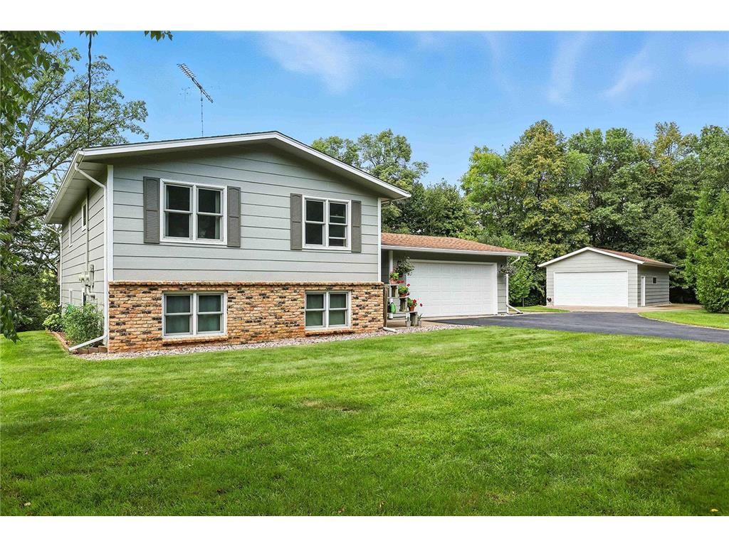 20484 Ann River Drive Arthur Twp MN 55051 - Fish 6815625 image1