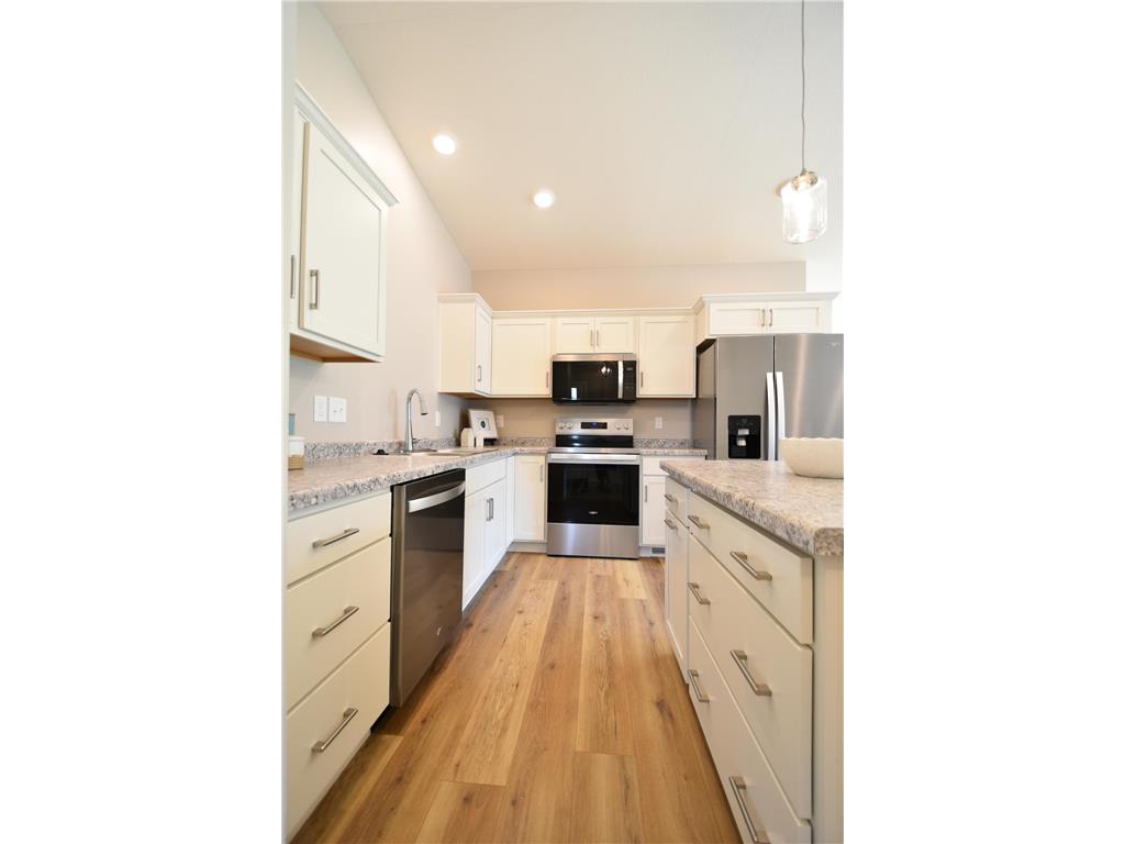 2049 20th Street E Zumbrota MN 55992 7004564 image22