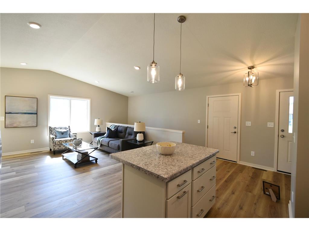 2049 20th Street E Zumbrota MN 55992 7004564 image24