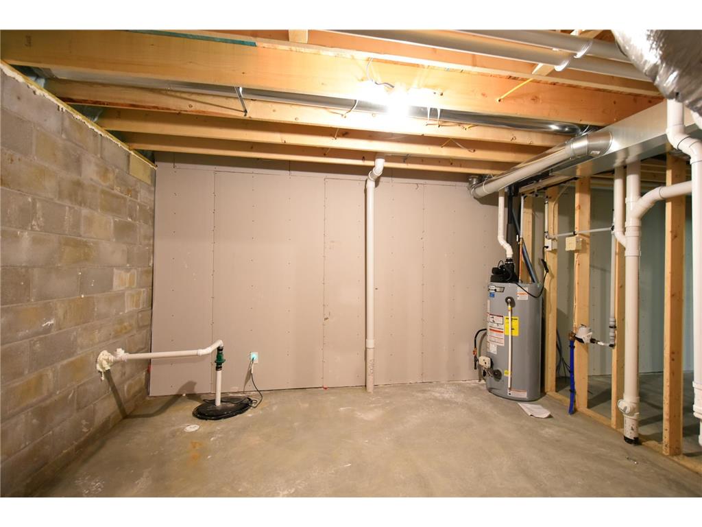 2049 20th Street E Zumbrota MN 55992 7004564 image28