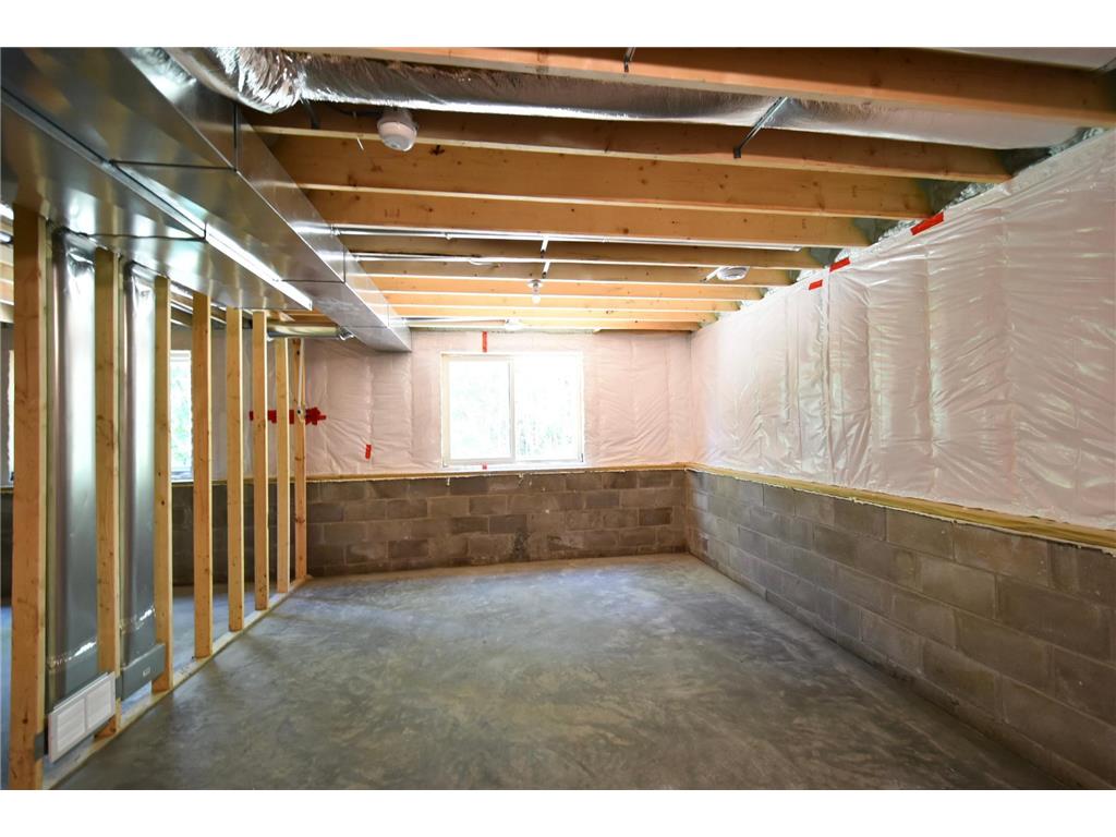 2049 20th Street E Zumbrota MN 55992 7004564 image34