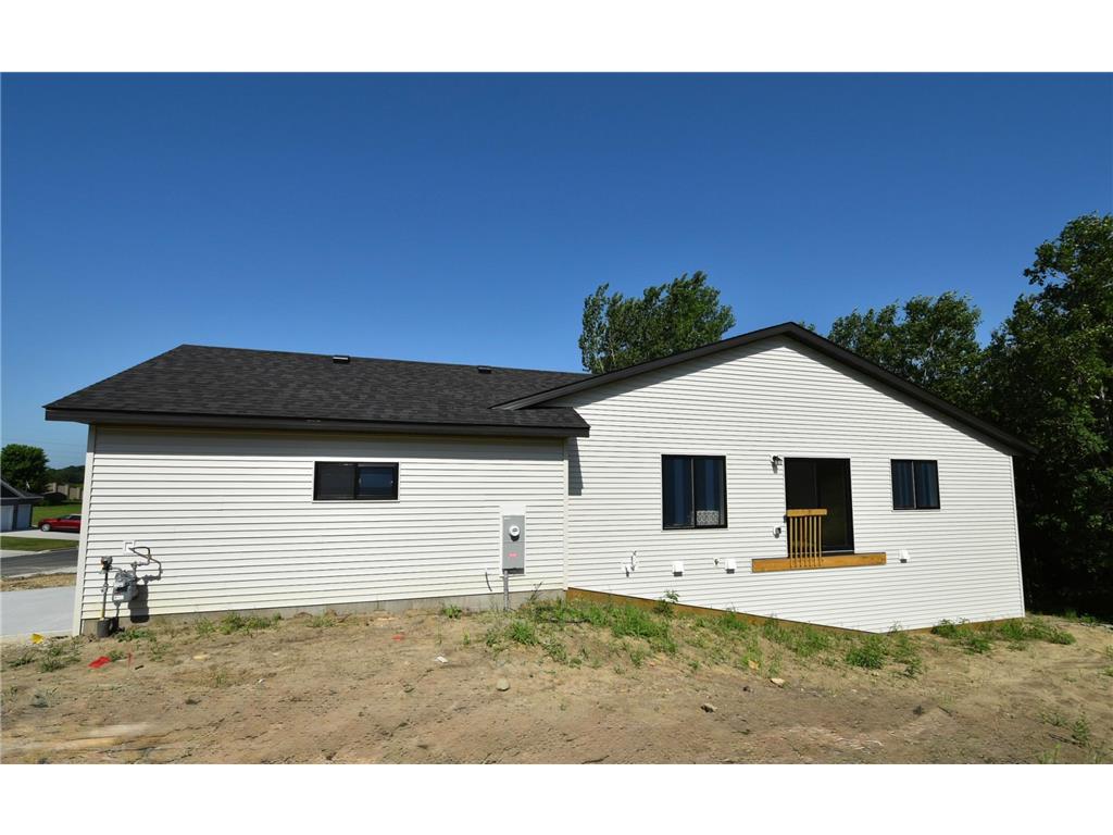 2049 20th Street E Zumbrota MN 55992 7004564 image4