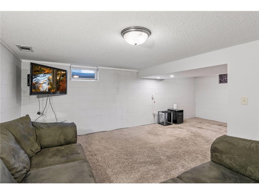2049 Bluestone Lane Eagan MN 55122 7056488 image27
