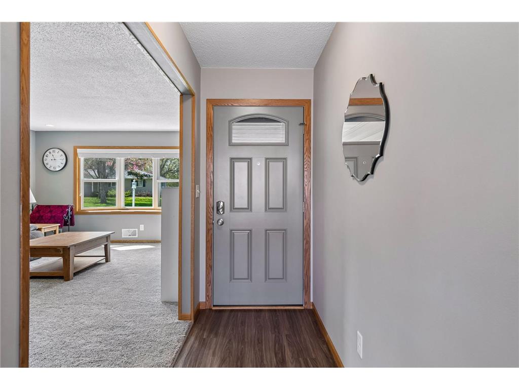 2049 Bluestone Lane Eagan MN 55122 7056488 image4