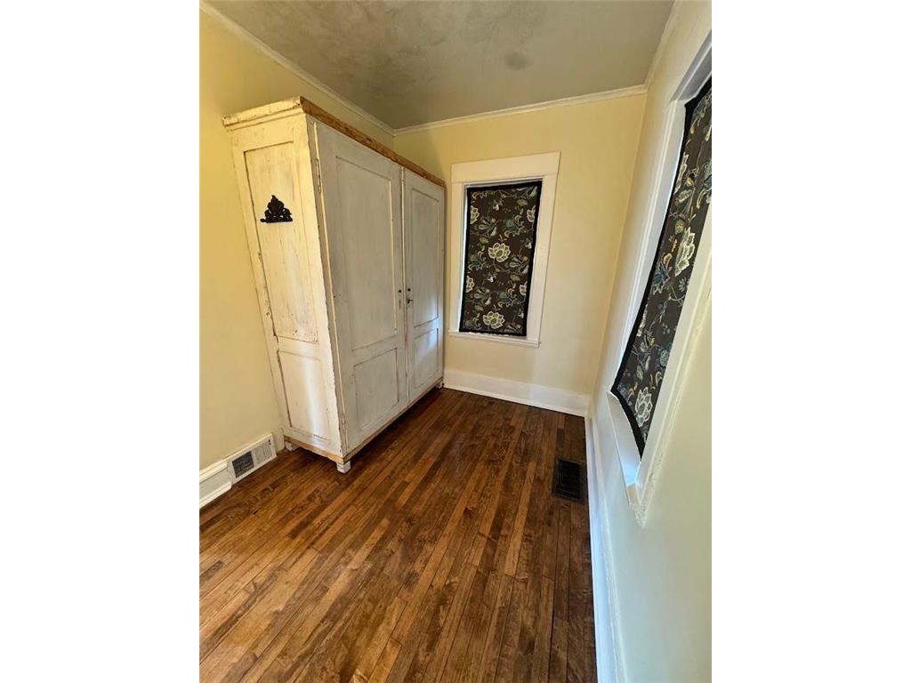 205 10th Avenue N Hopkins MN 55343 7068556 image12