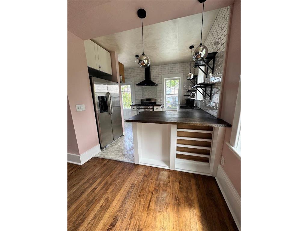 205 10th Avenue N Hopkins MN 55343 7068556 image21