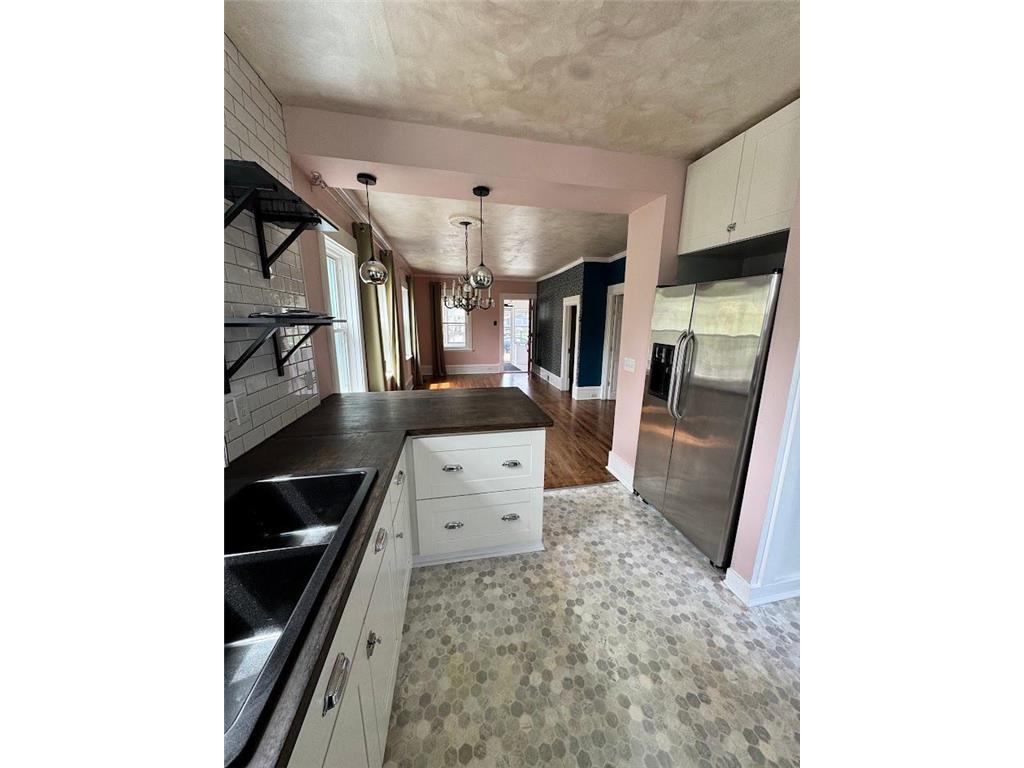 205 10th Avenue N Hopkins MN 55343 7068556 image24