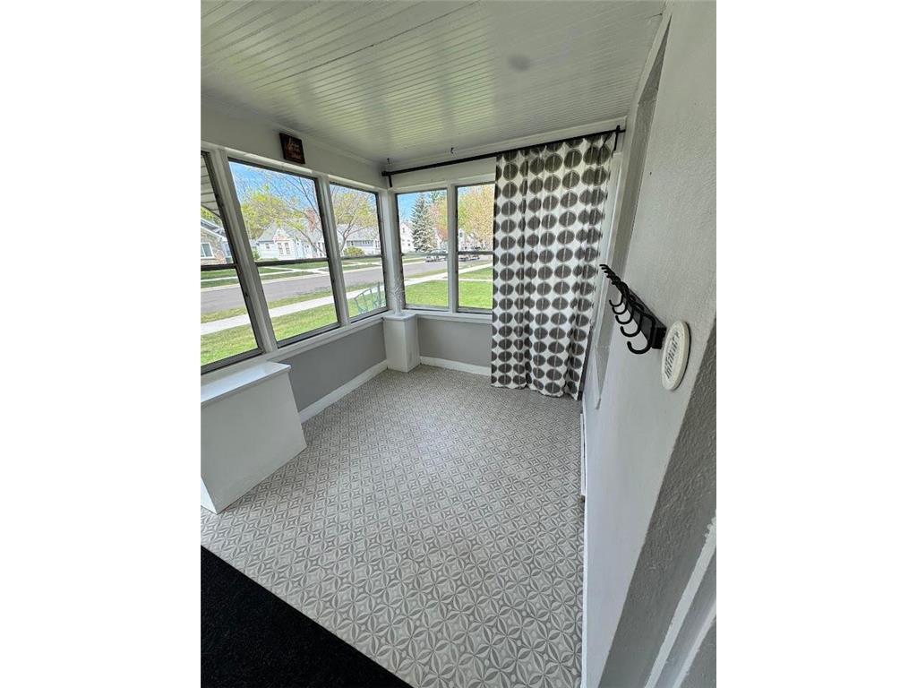 205 10th Avenue N Hopkins MN 55343 7068556 image5