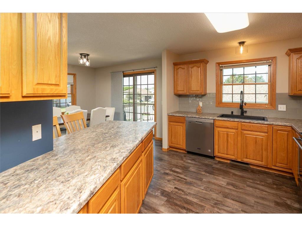 205 10th Avenue SE Kasson MN 55944 7094671 image14