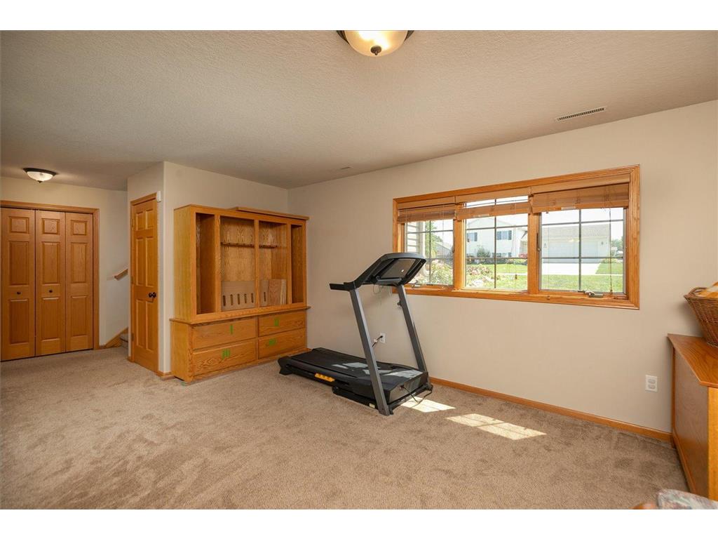 205 10th Avenue SE Kasson MN 55944 7094671 image27