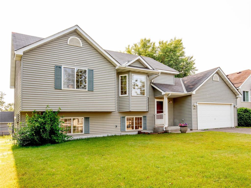 205 12th Street Farmington MN 55024 6568421 image1