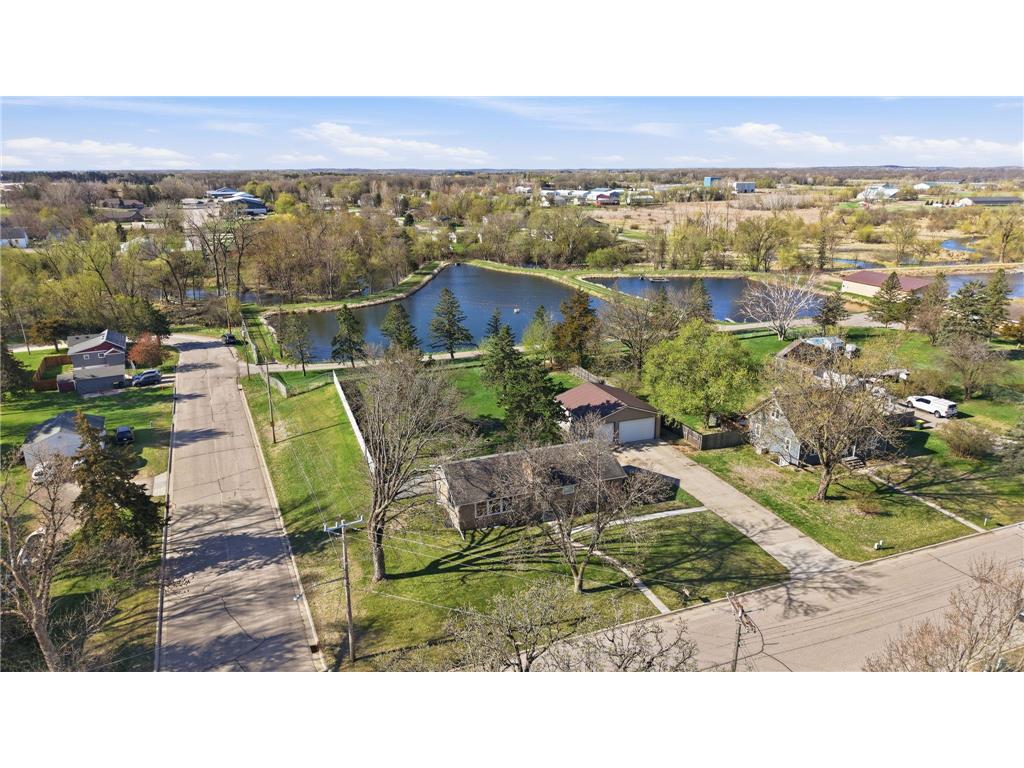 205 1st Avenue NW New London MN 56273 7065371 image18
