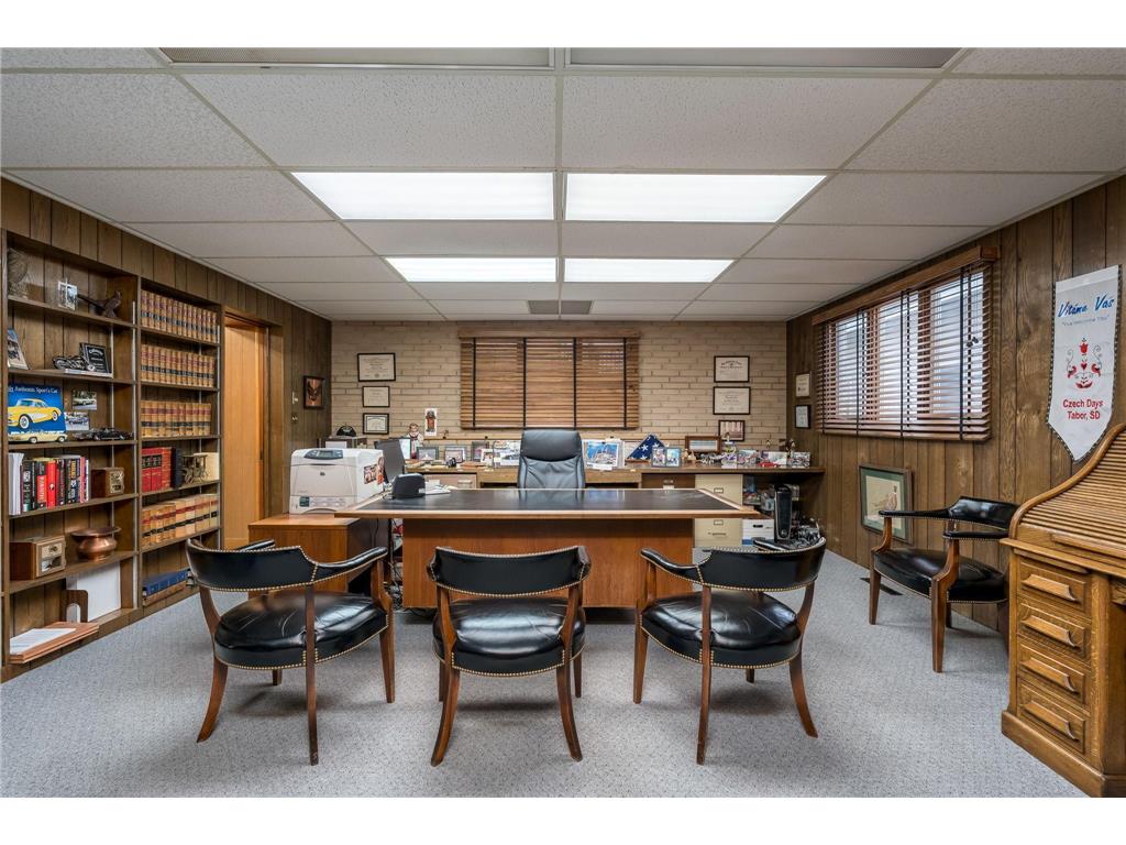 205 1st Street S Montgomery MN 56069 6480437 image1