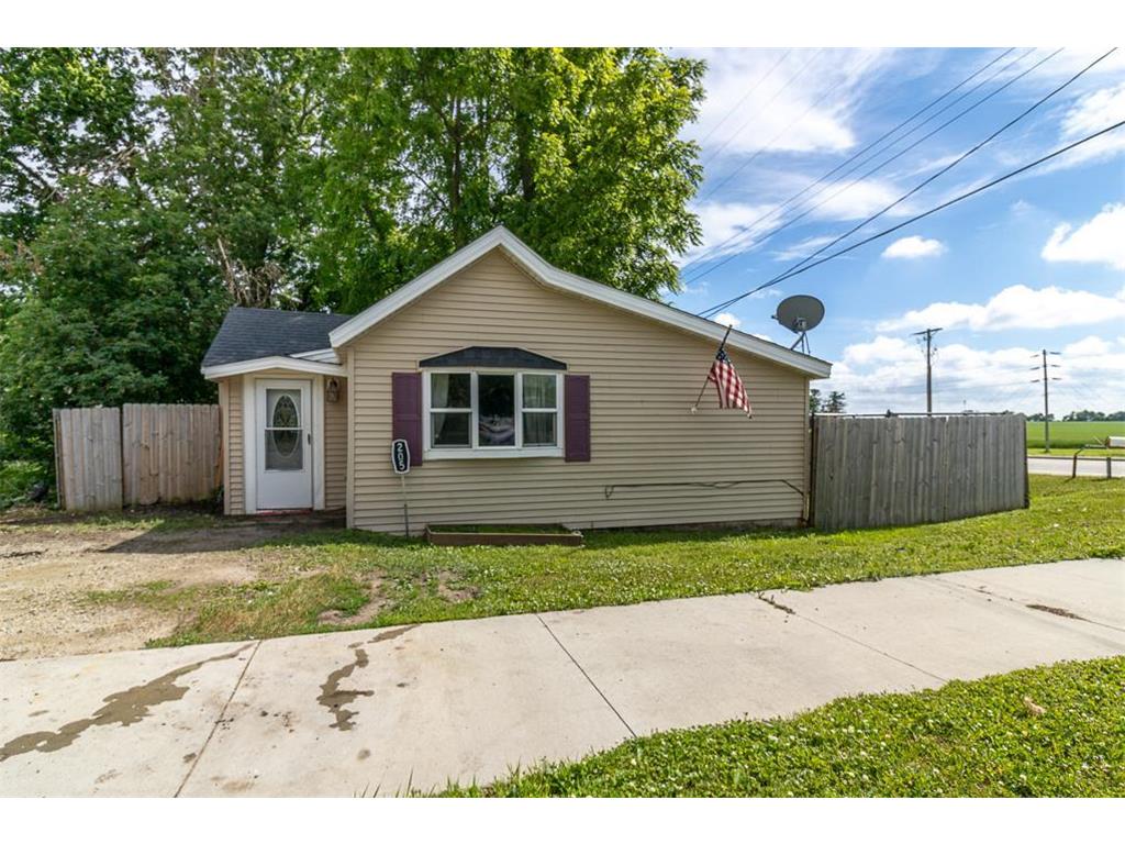 205 1st Street SW Dodge Center MN 55927 7088765 image21