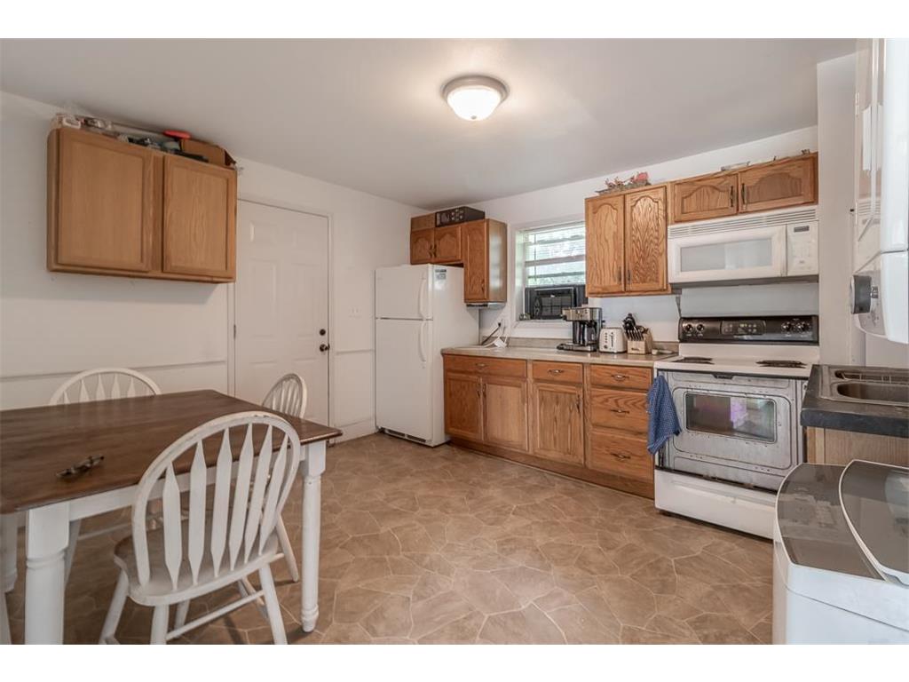 205 1st Street SW Dodge Center MN 55927 7088765 image7