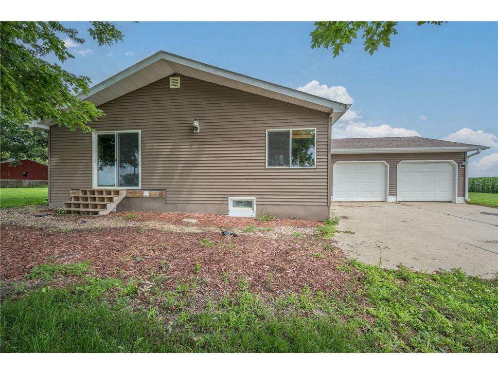 205 232nd Avenue Fairmont MN 56031 7110028 image37