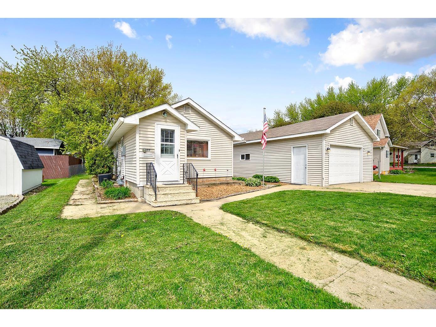 205 2nd Avenue NE, Kasson, MN 55944 MLS 5757912 Edina Realty