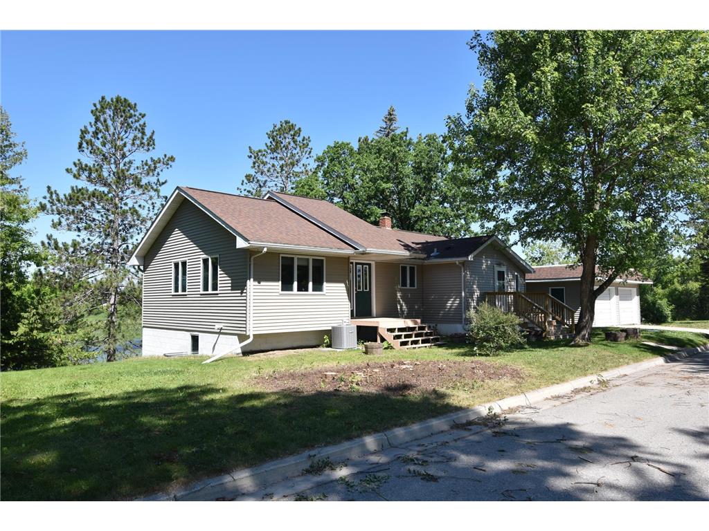 205 2nd Avenue SE Baudette MN 56623 - Baudette River 6584536 image1