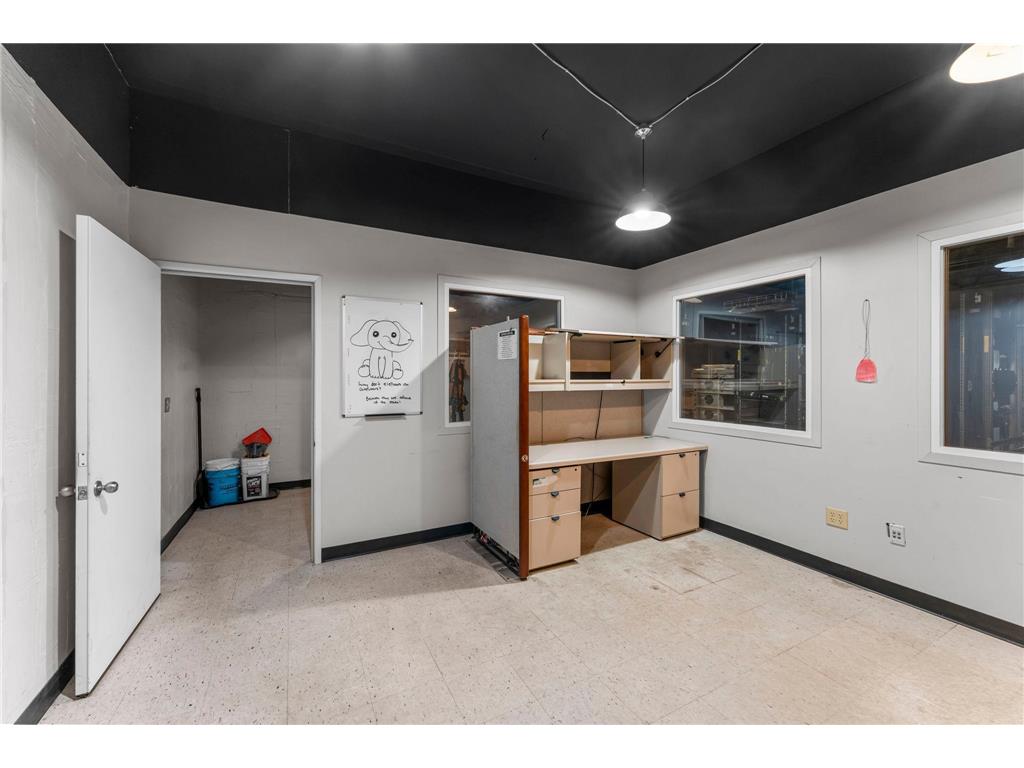 205 2nd Street SW Braham MN 55006 6731444 image26