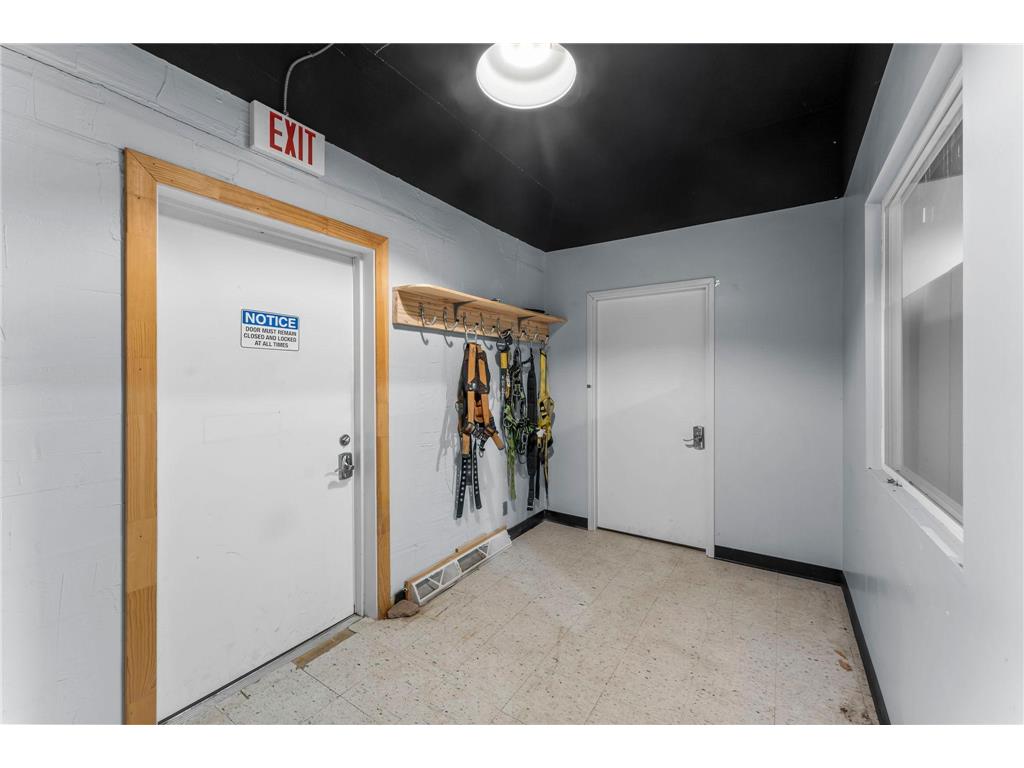 205 2nd Street SW Braham MN 55006 6731444 image29