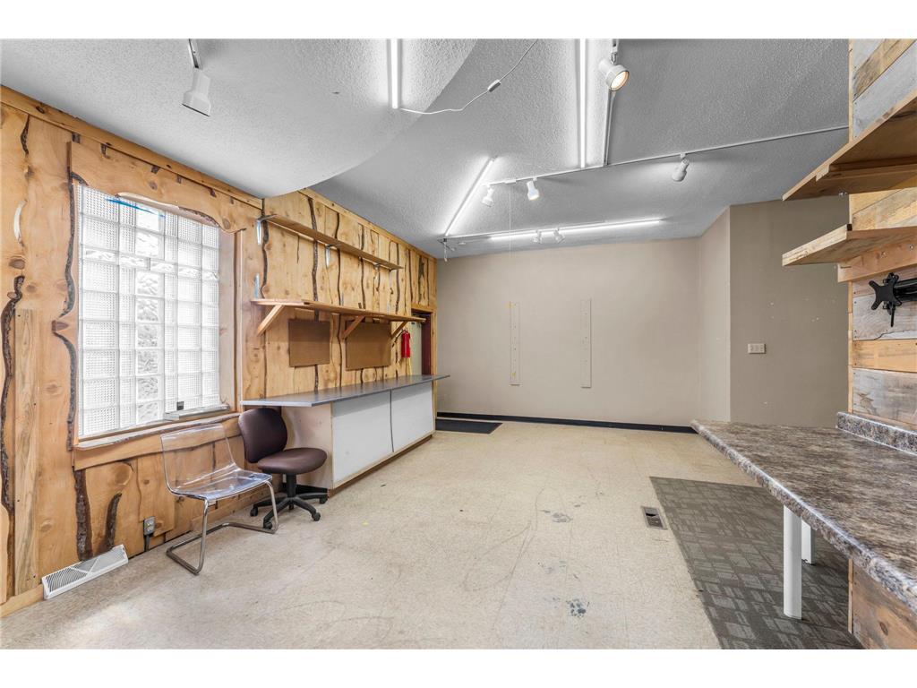 205 2nd Street SW Braham MN 55006 6731444 image36