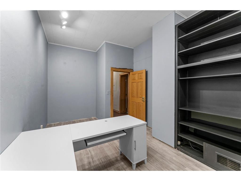 205 2nd Street SW Braham MN 55006 7020108 image22