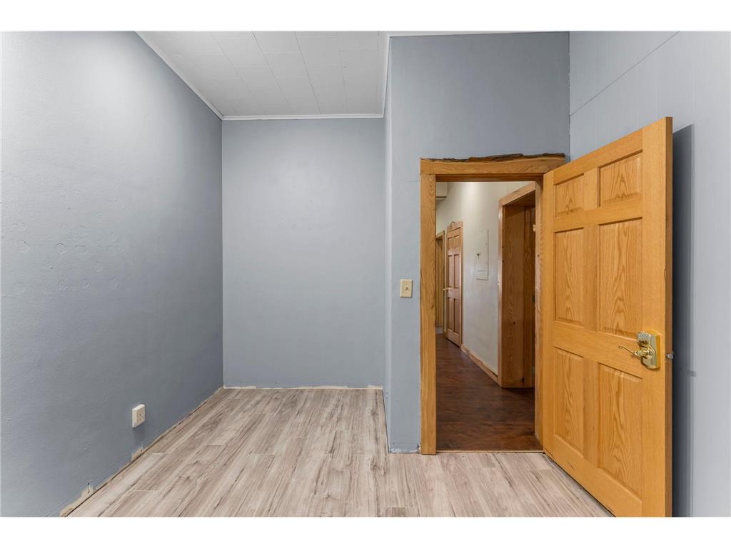 205 2nd Street SW Braham MN 55006 7020108 image23