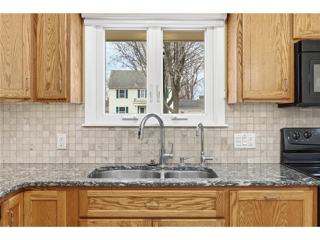 205 3rd Avenue SE Mapleton MN 56065 7034822 image3