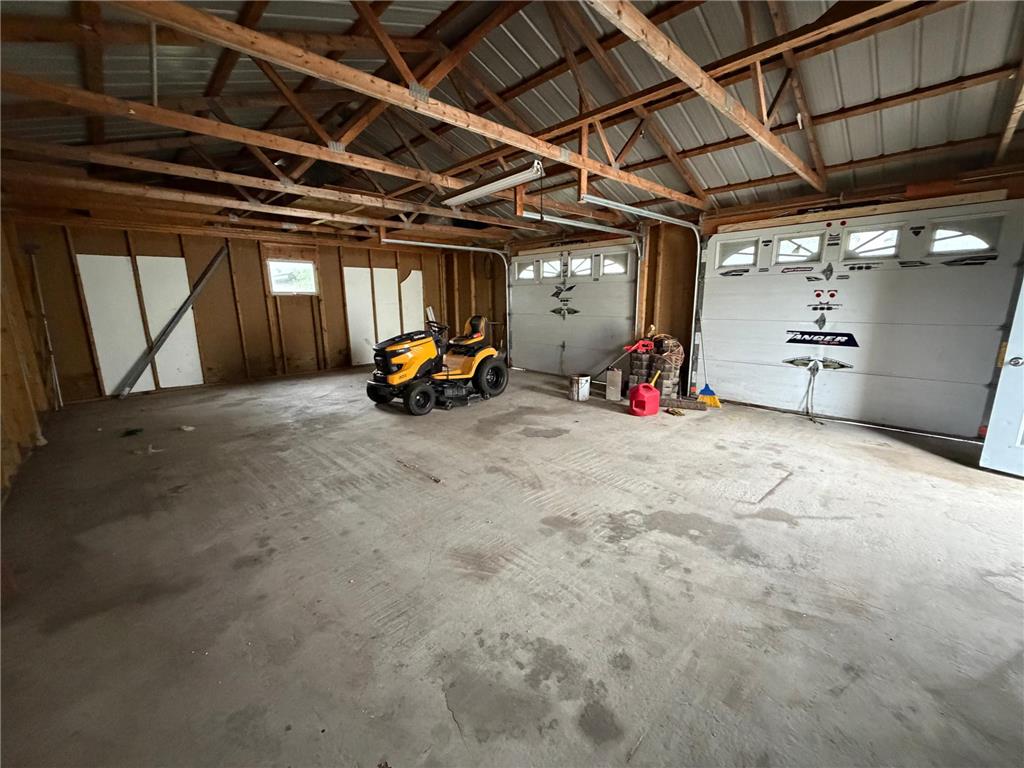 205 4th Avenue SW Roseau MN 56751 7091211 image12