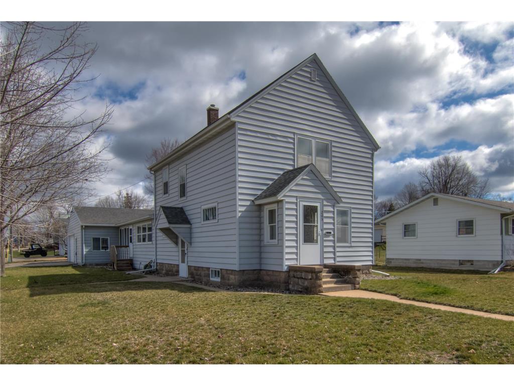 205 4th Grant Boulevard E Wabasha MN 55981 6513151 image1