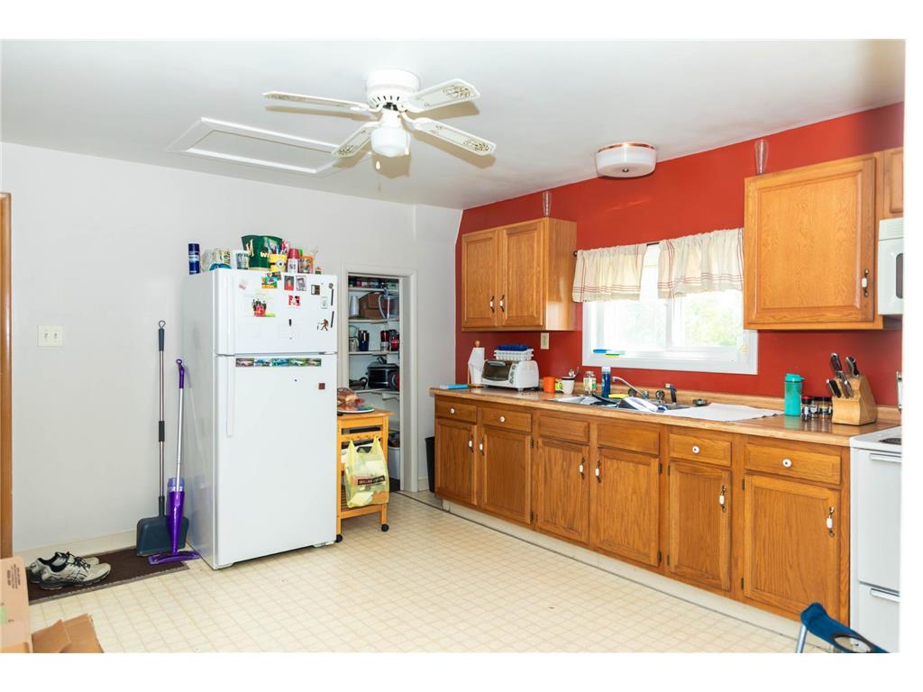 205 4th Street N Virginia MN 55792 7111272 image21