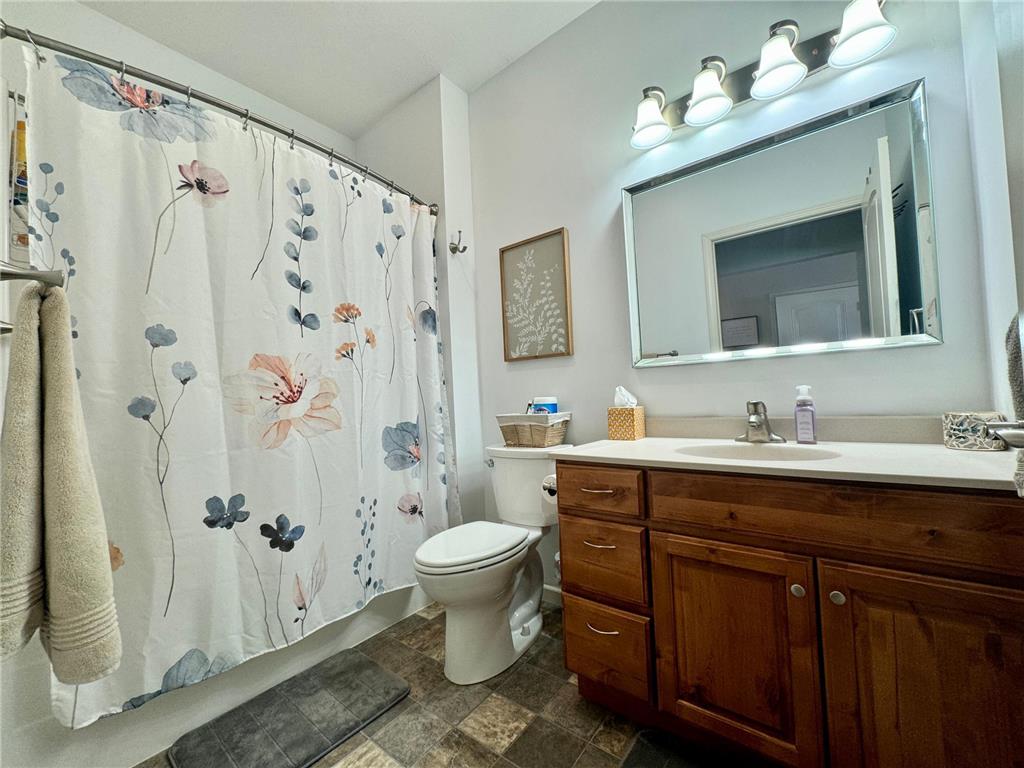 205 6th Avenue SW Warroad MN 56763 7035400 image13