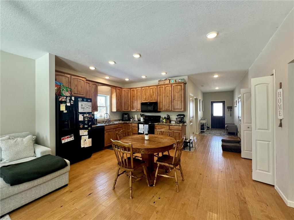 205 6th Avenue SW Warroad MN 56763 7035400 image4