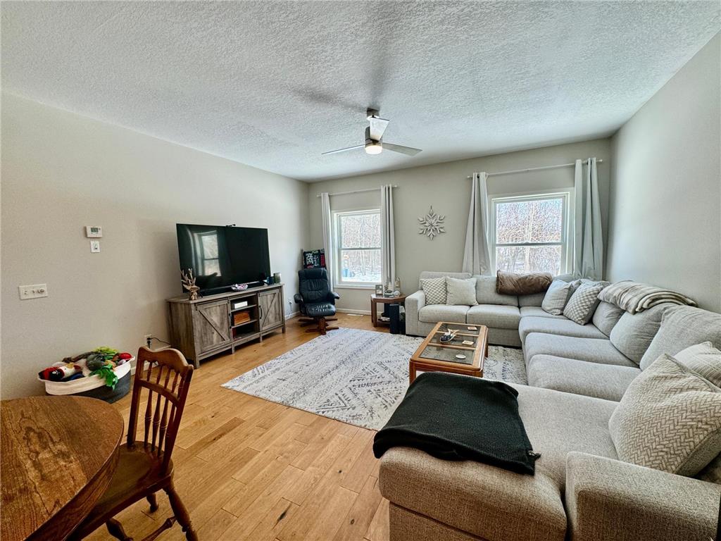 205 6th Avenue SW Warroad MN 56763 7035400 image5