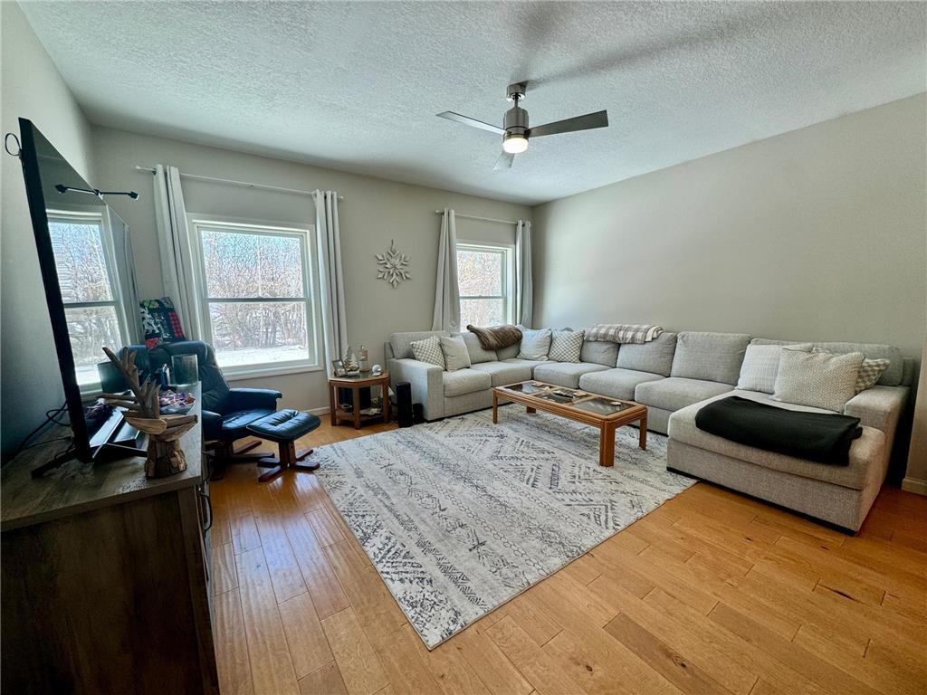 205 6th Avenue SW Warroad MN 56763 7035400 image6