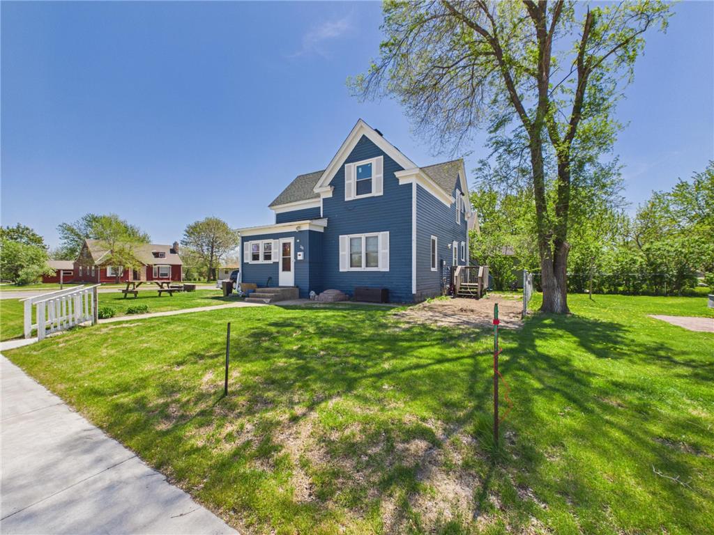 205 6th Street S Sauk Centre MN 56378 7076315 image3