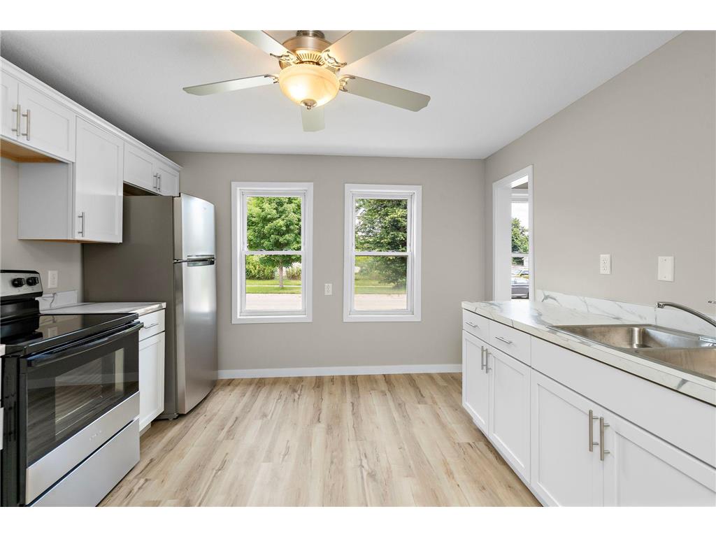 205 Adams Street SE Hutchinson MN 55350 7114743 image11