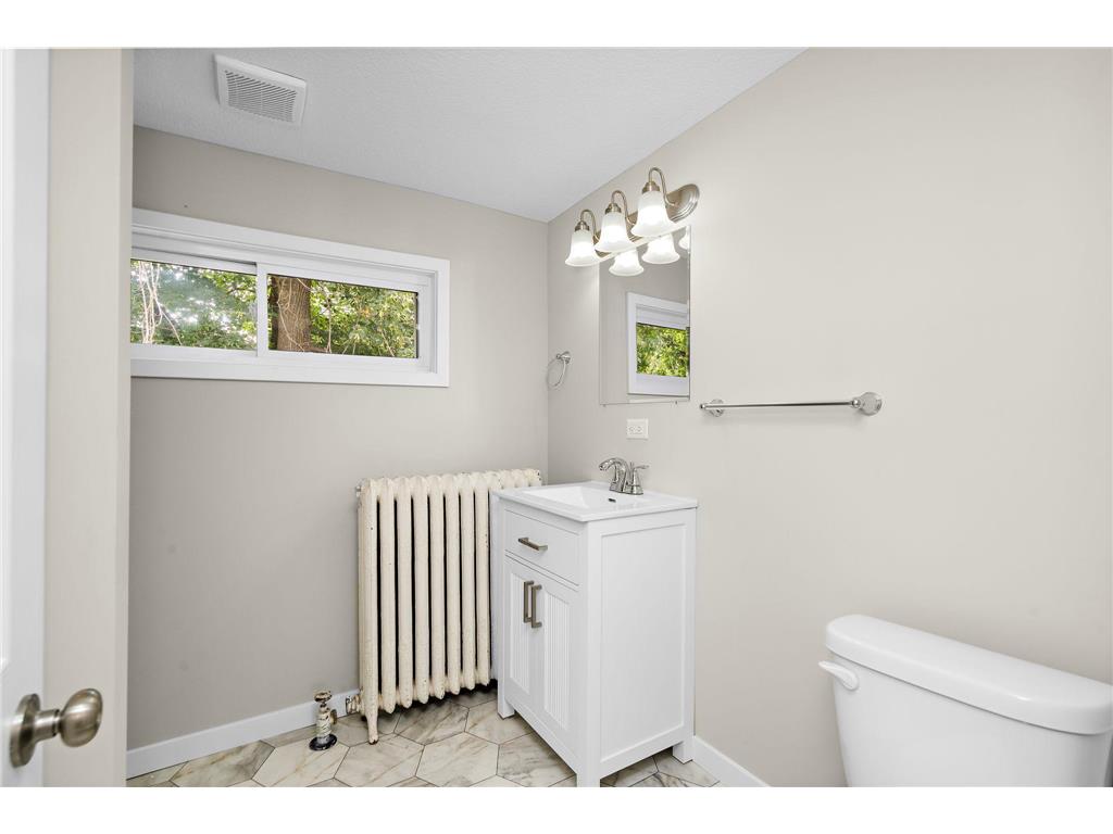 205 Adams Street SE Hutchinson MN 55350 7114743 image14