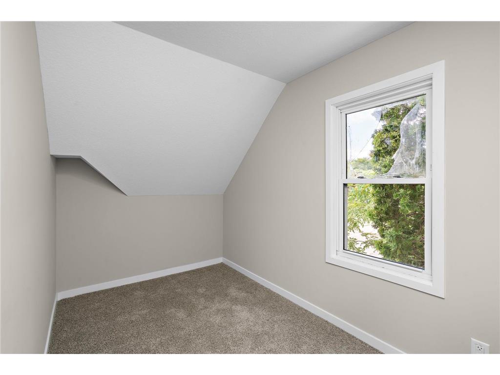205 Adams Street SE Hutchinson MN 55350 7114743 image16