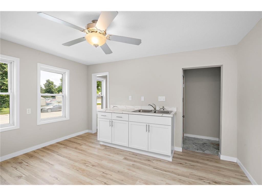 205 Adams Street SE Hutchinson MN 55350 7114743 image9