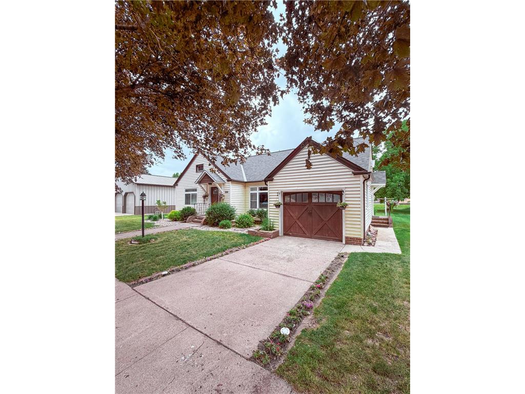 205 Ash Street S Bashaw Twp MN 56019 7101391 image2