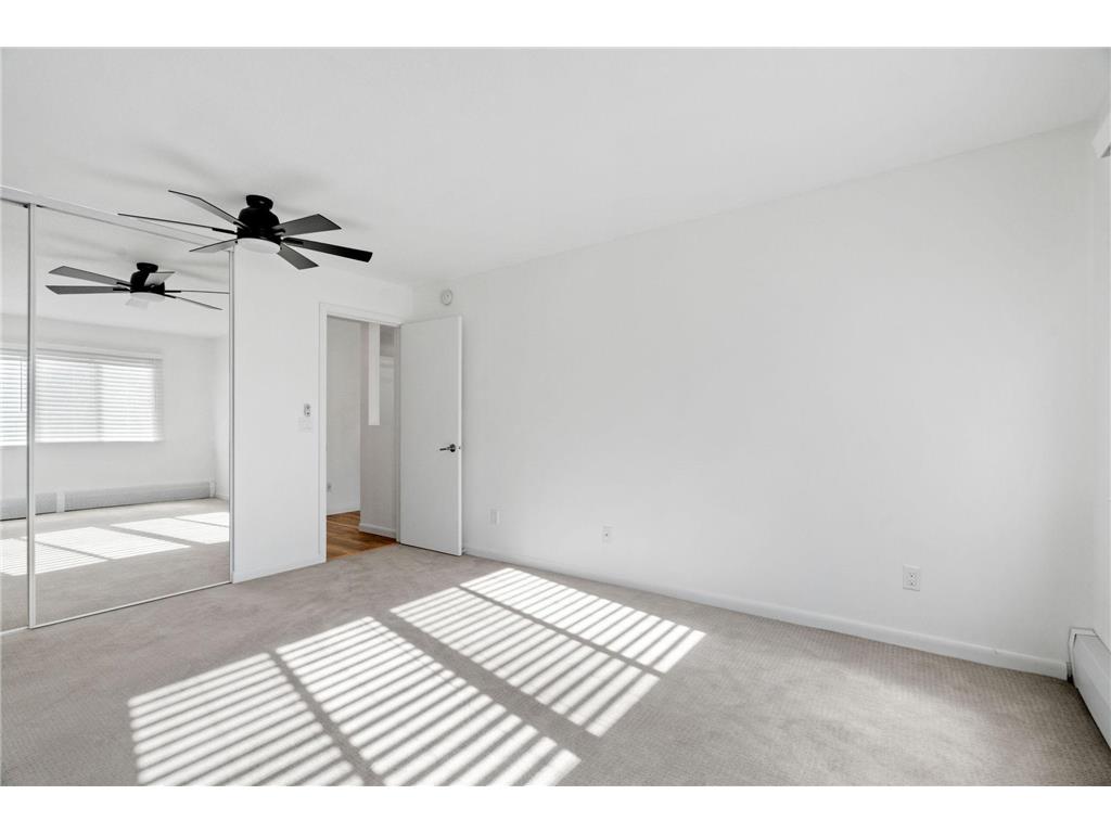 205 Barry Avenue S #114 Wayzata MN 55391 6813040 image15