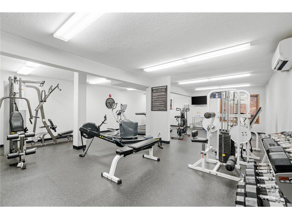 205 Barry Avenue S #114 Wayzata MN 55391 6813040 image26