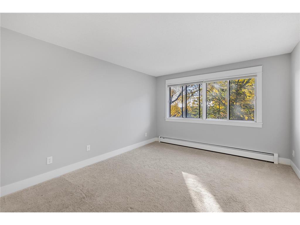 205 Barry Avenue S #210 Wayzata MN 55391 6800694 image10